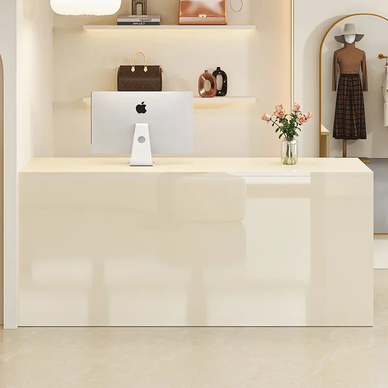 Meja Resepsionis Kecantikan Me - Office Furniture Bali ulasan dan harga